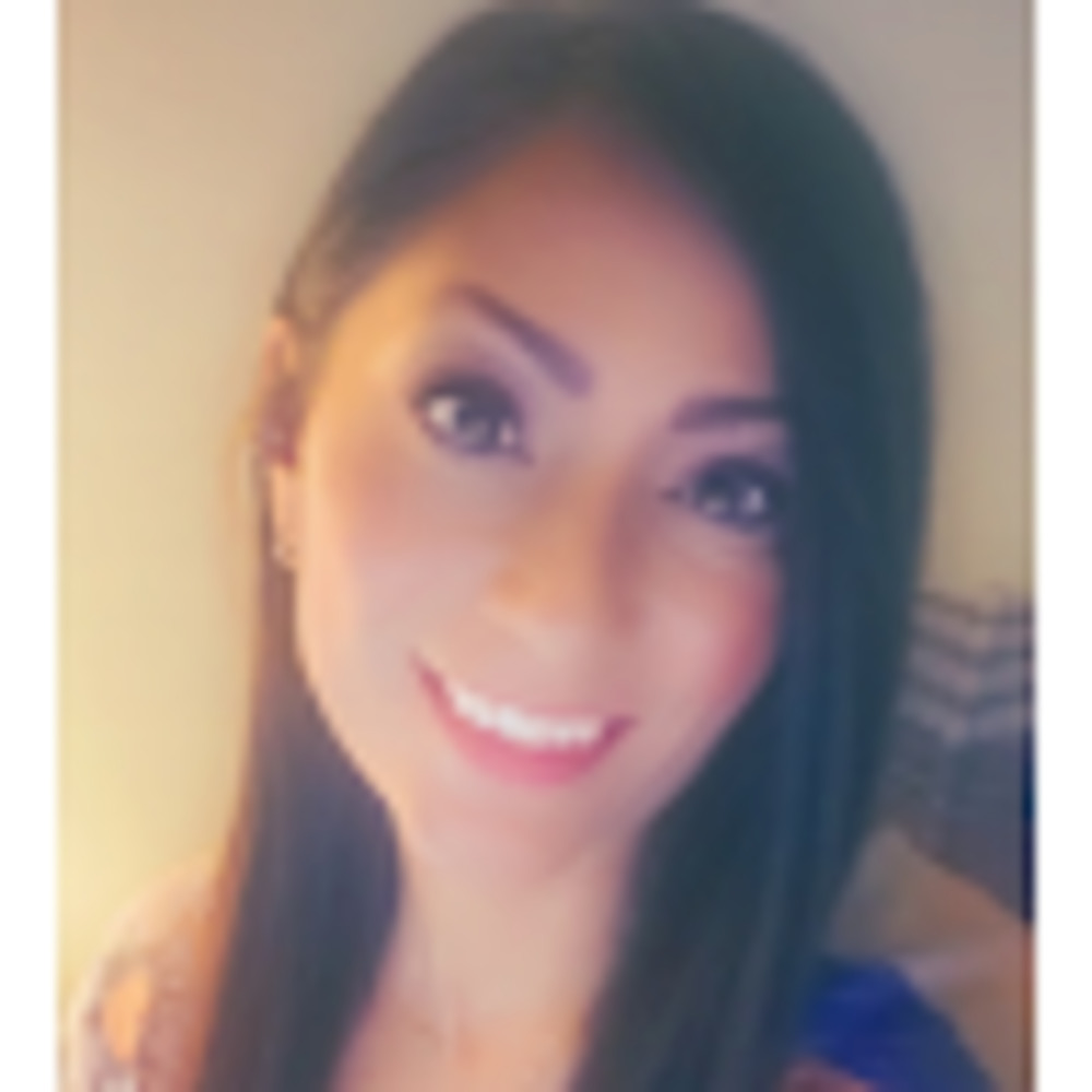 Meet your Posher, Jenn